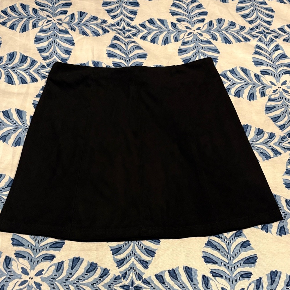 Alya Black Mini Skirt